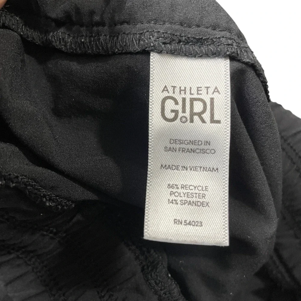 Athleta Girl XL 14 Black Athletic Shorts Mesh Trim Pockets Elastic Waist